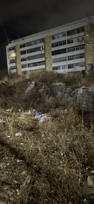 نفايات متوسطة الحجم