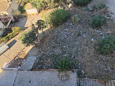 نفايات متوسطة الحجم