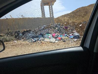 نفايات متوسطة الحجم