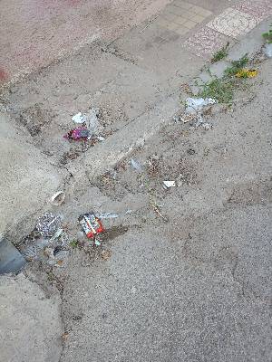 نفايات متوسطة الحجم