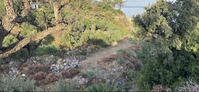 نفايات متوسطة الحجم
