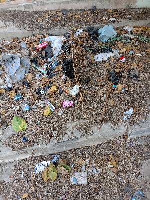 نفايات متوسطة الحجم