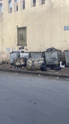 نفايات كبيرة